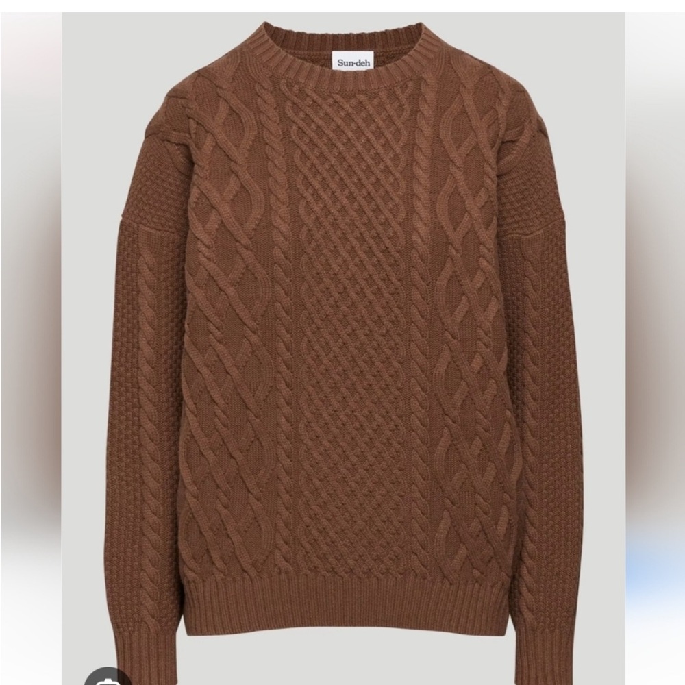 Aritzia Brown Cable Knit Sweater